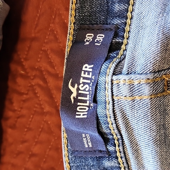 Hollister Super Skinny Ripped Jeans - Picture 3 of 3